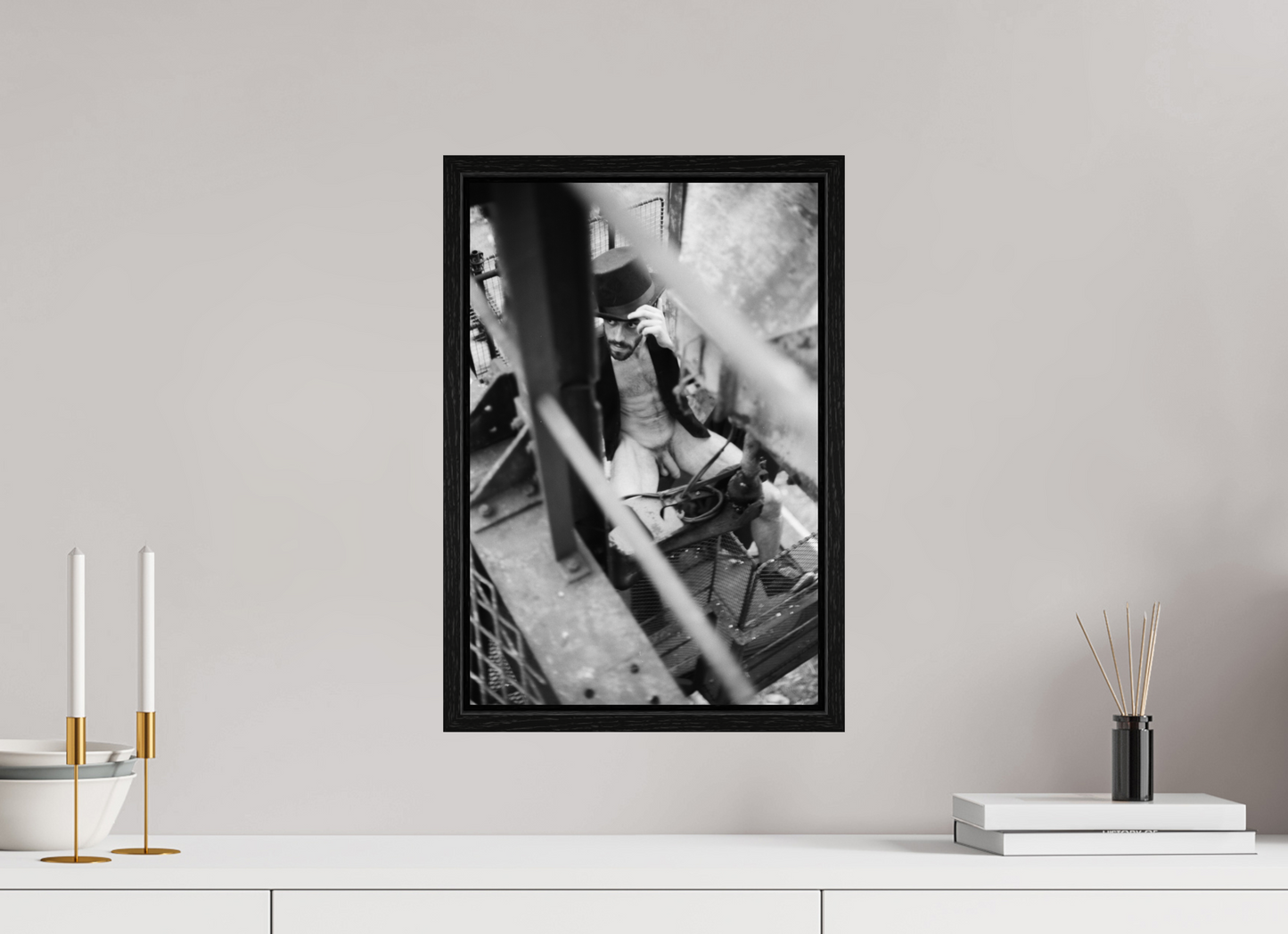 30 x 45 cm, Floating frame - black Vronsky, 2013