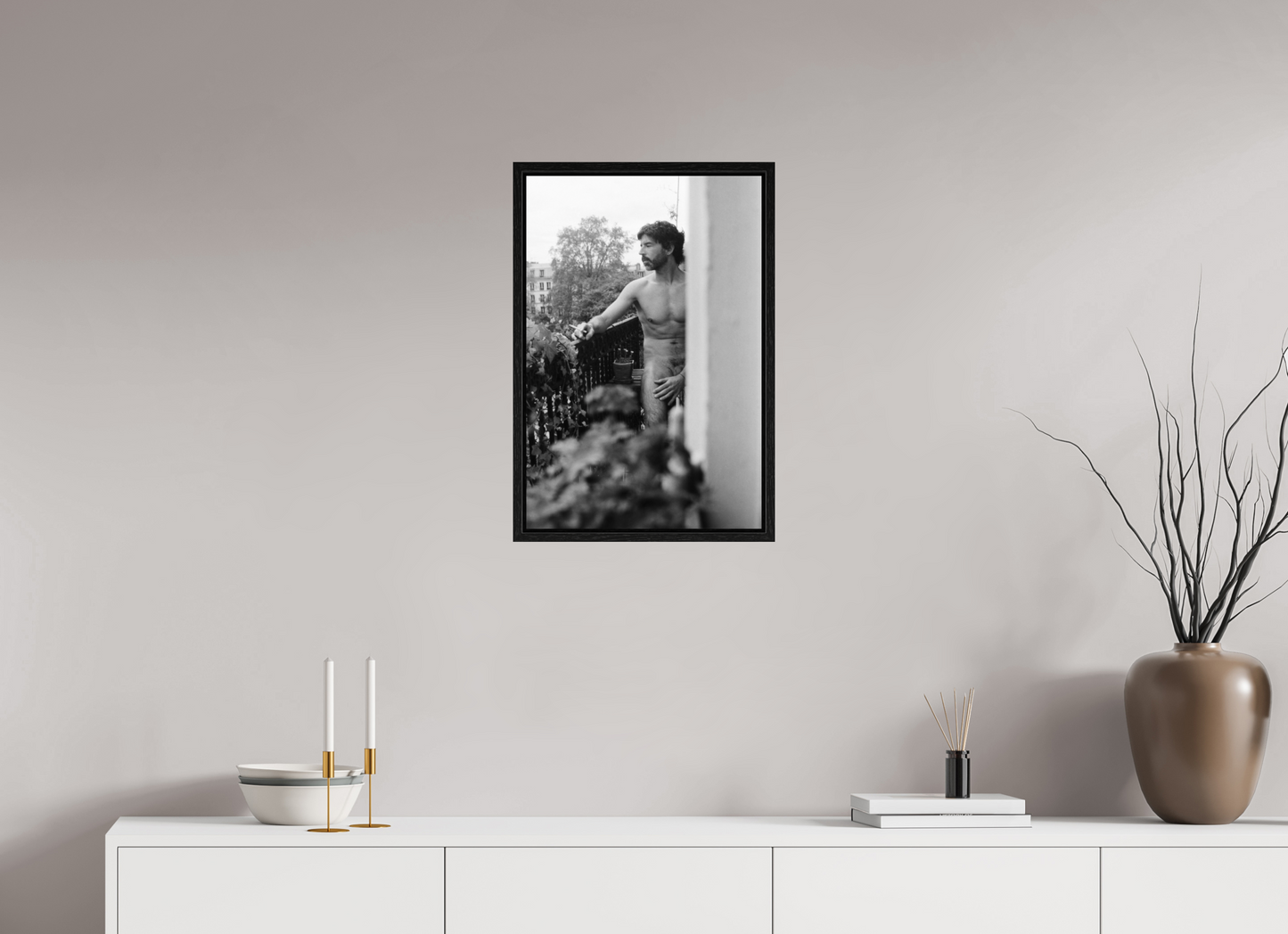 40 x 60 cm, BW Floating 15mm black Naked Paris 9, 2016