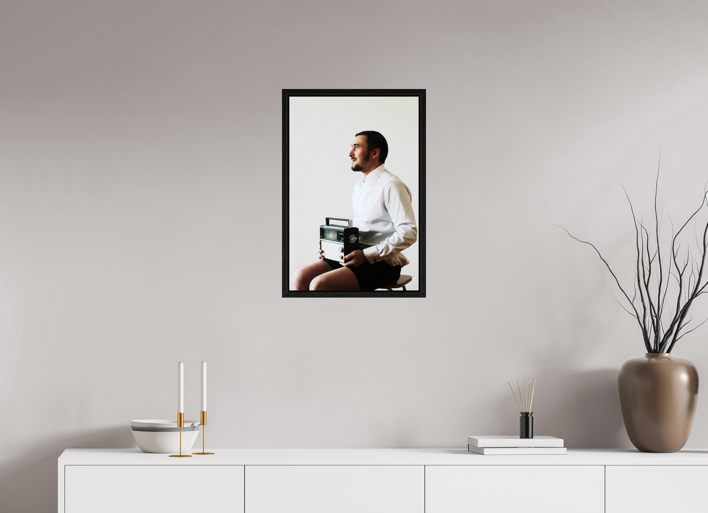 40 x 60 cm, Floating 15mm black Morning News