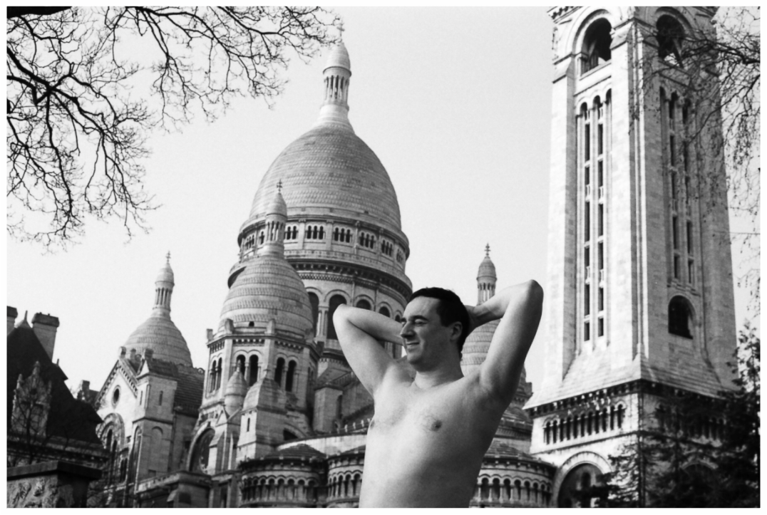 Main image Naked Paris 8, 2016