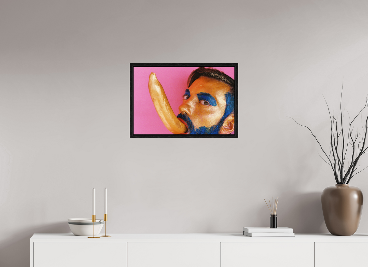 60 x 40 cm, Floating frame - black Golden Banana, 2013